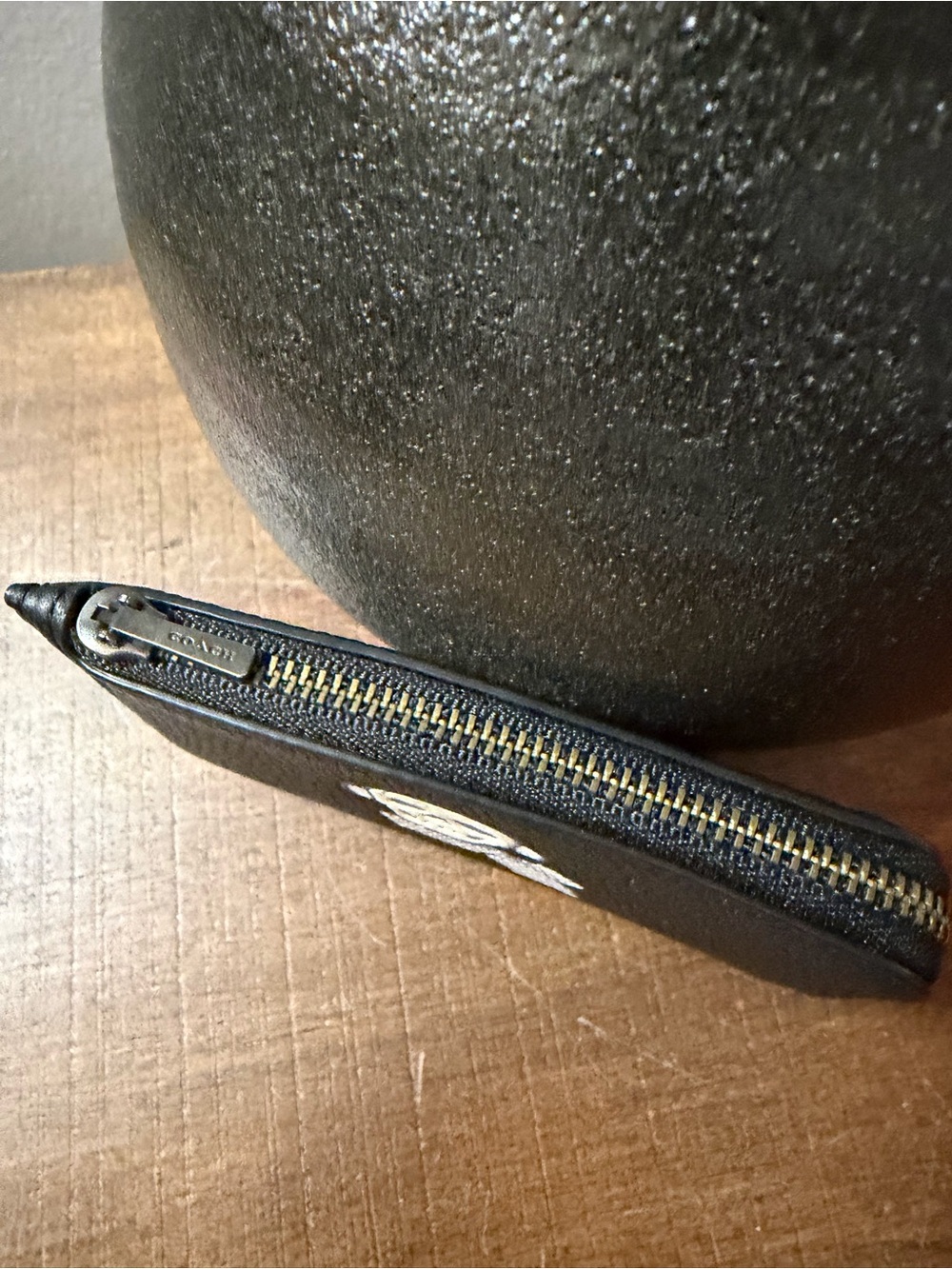 Coach “Bonesy” Zip Card Case (NWOT) - Picture 4 of 9